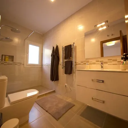 Bed & Breakfast Casa-b Bed & Breakfast, Adults Recommended *
